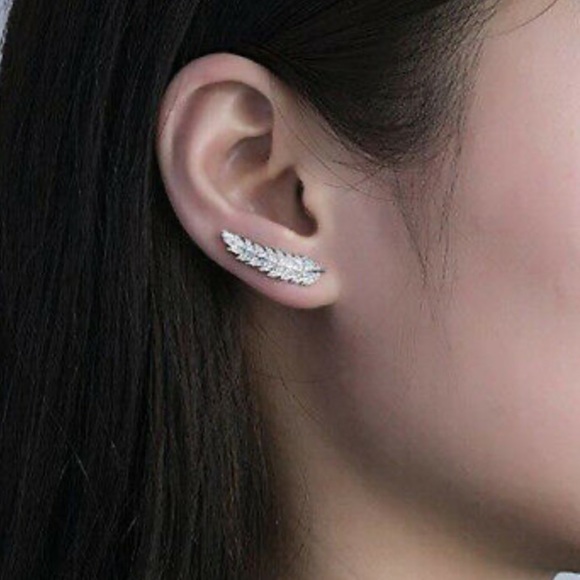 NEW Sterling silver Diamond 💎 Earrings - Picture 4 of 4